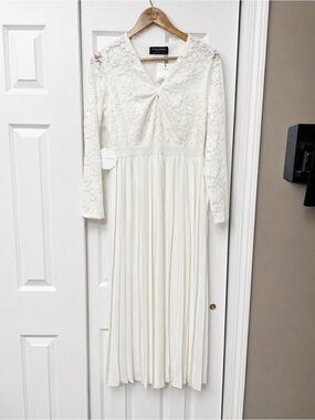 NWT Little Mistress White Lace Pleated Midaxi Dress US 10 UK 14 ModCloth
